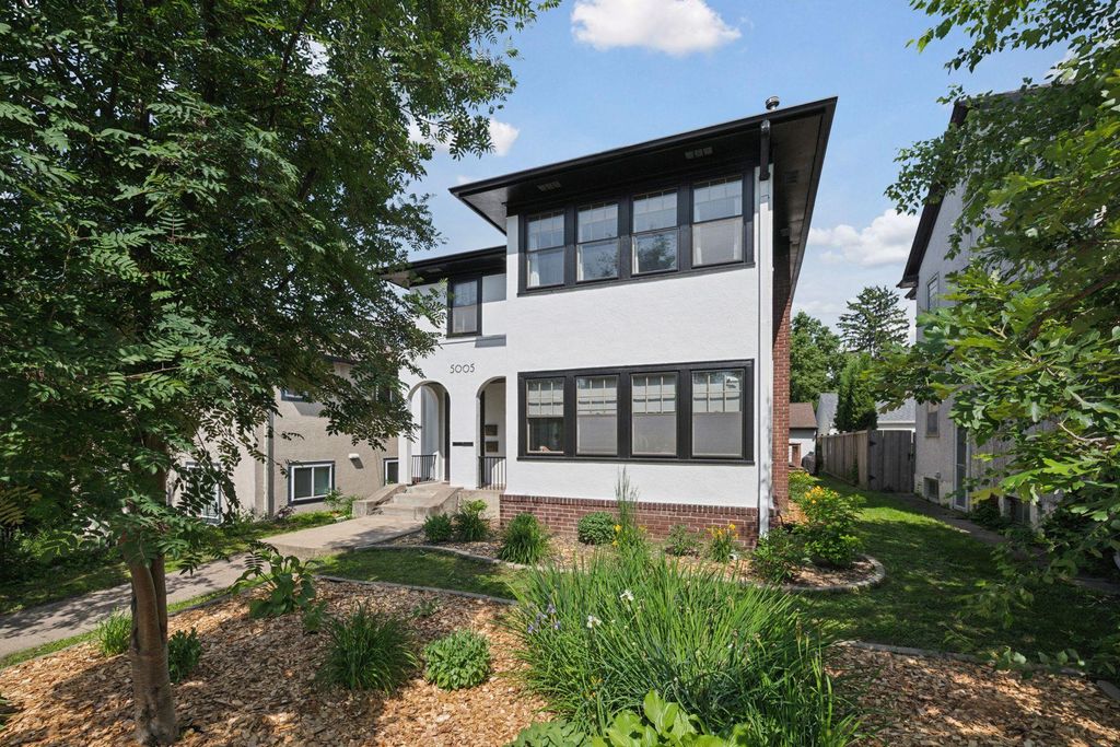 Photo of 5005 Oliver Avenue S, Minneapolis, MN 55419 (MLS # 7104031)