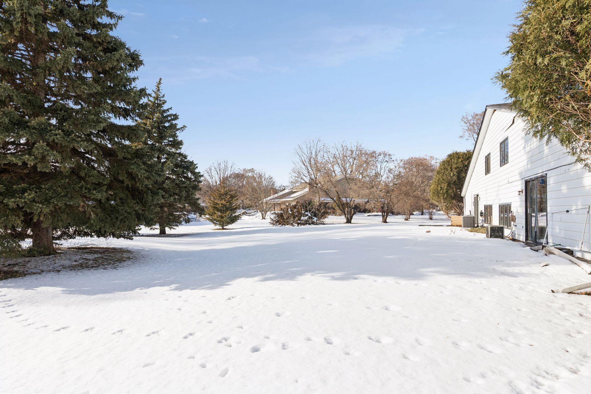 14349 Hemlock Court S