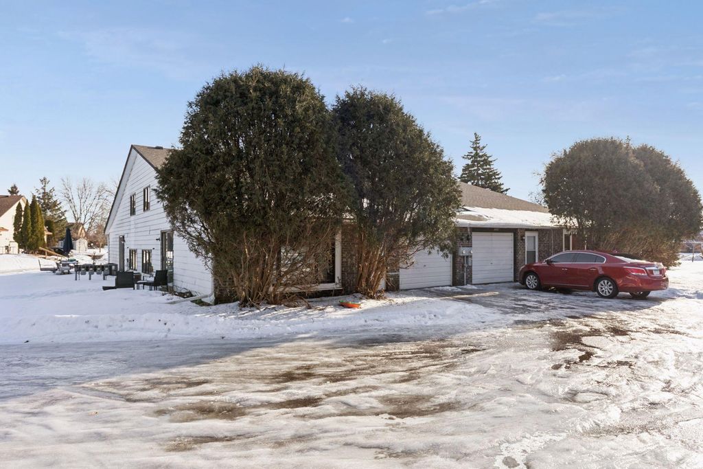 Photo of 14349 Hemlock Court S, Apple Valley, MN 55124 (MLS # 7015704)