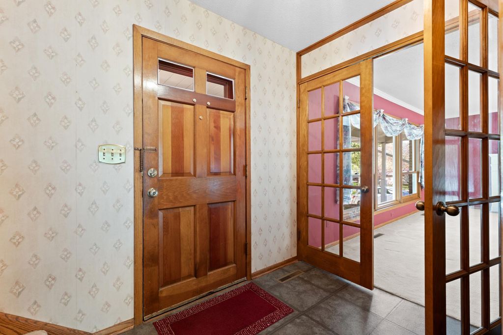 Photo of 2110 Valkyrie Drive NW, Rochester, MN 55901 (MLS # 7061952)