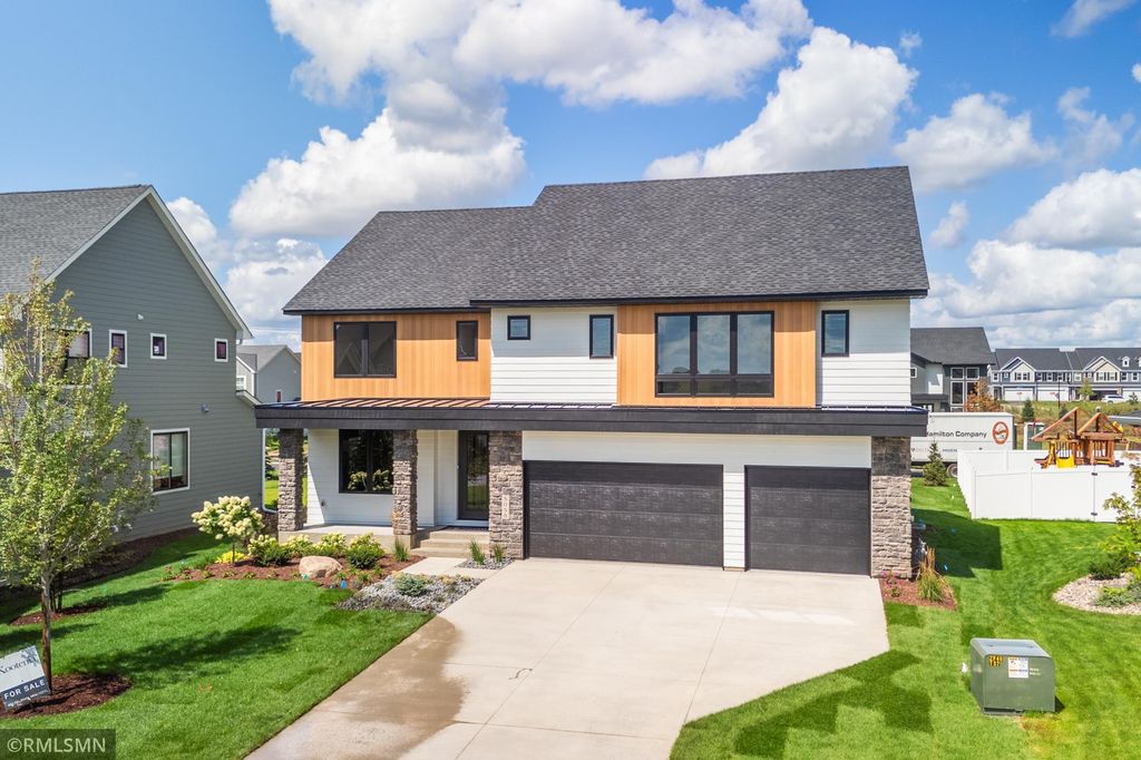 Photo of 5058 Airlake Draw, Woodbury, MN 55129 (MLS # 7051837)