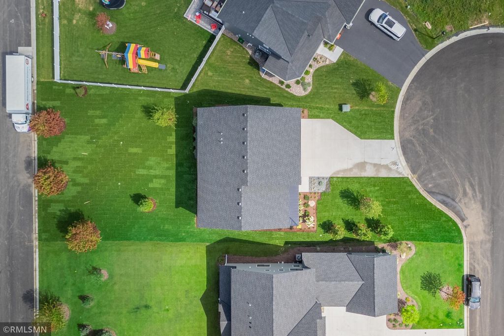 Photo of 5058 Airlake Draw, Woodbury, MN 55129 (MLS # 7051837)