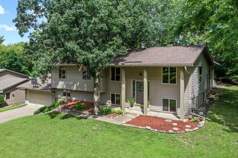 504 E 135th Street Burnsville MN 55337