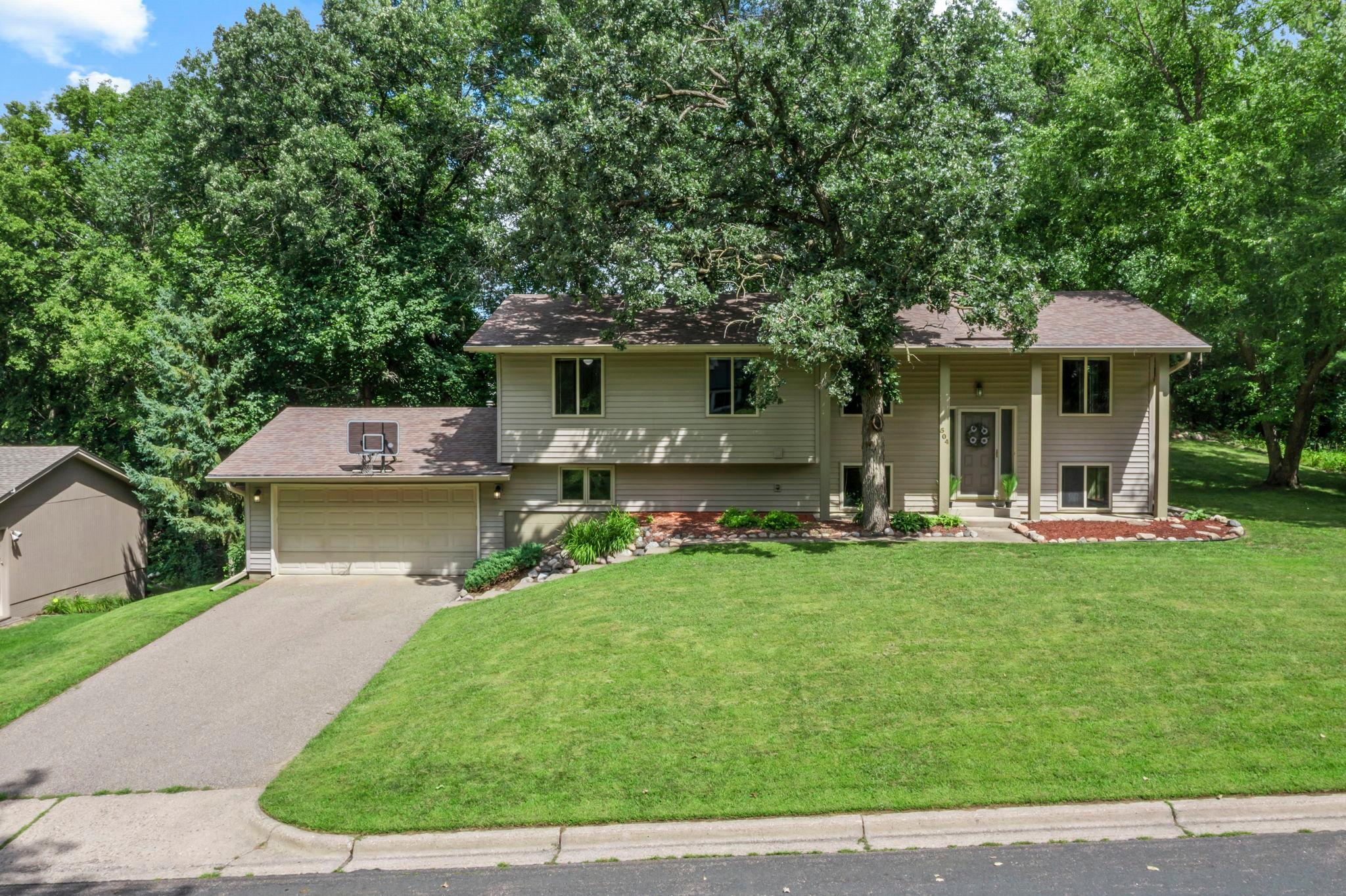 504 E 135th Street