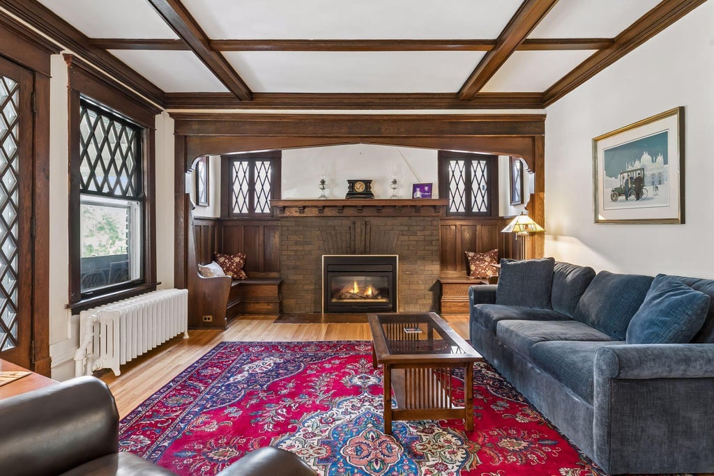 Photo of 903 Goodrich Avenue #C, Saint Paul, MN 55105 (MLS # 7117350)