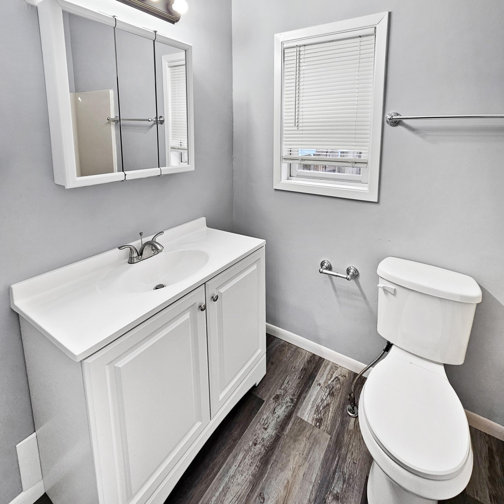 3253 Humboldt Avenue N