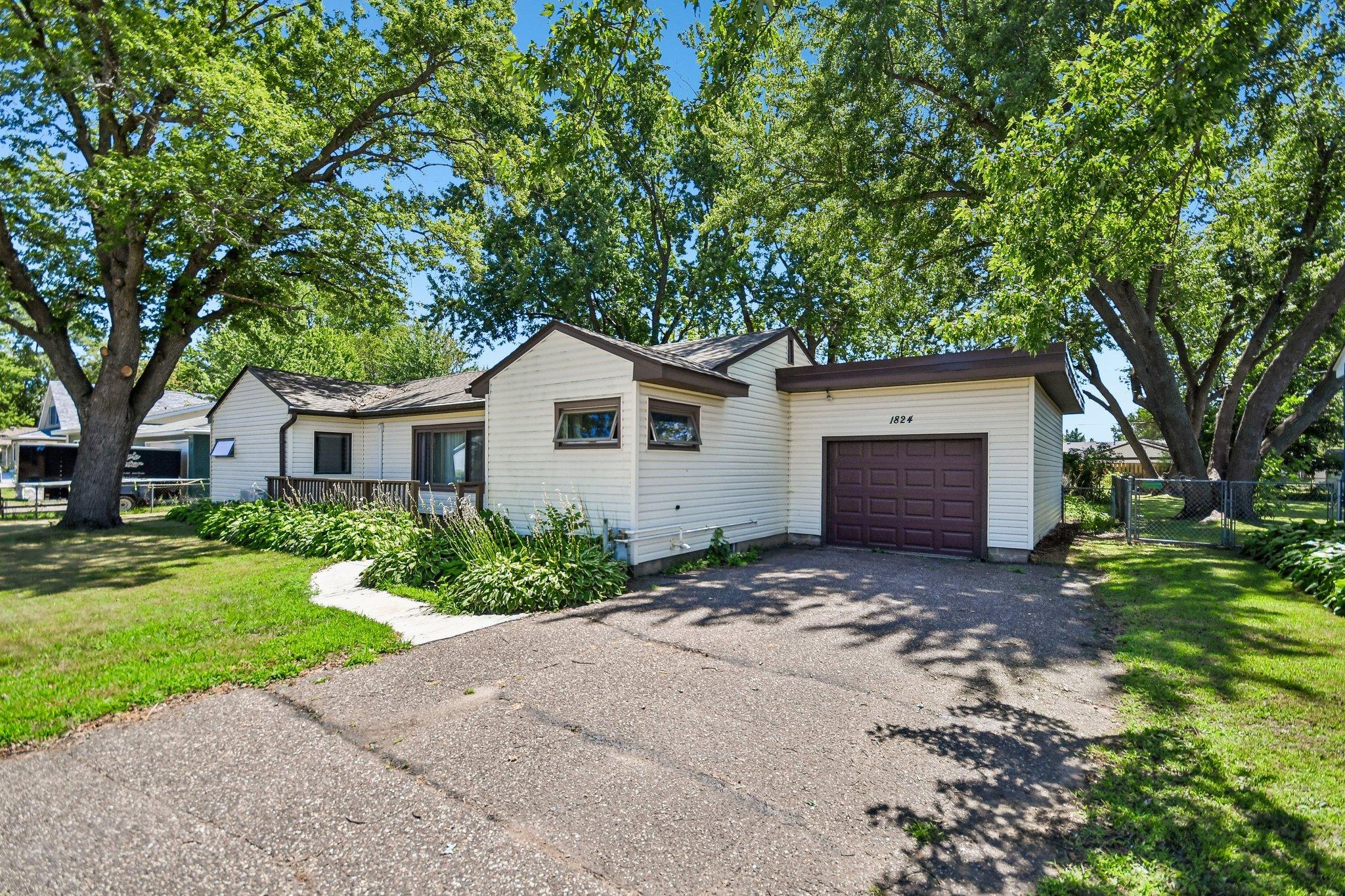 1824 9th Street