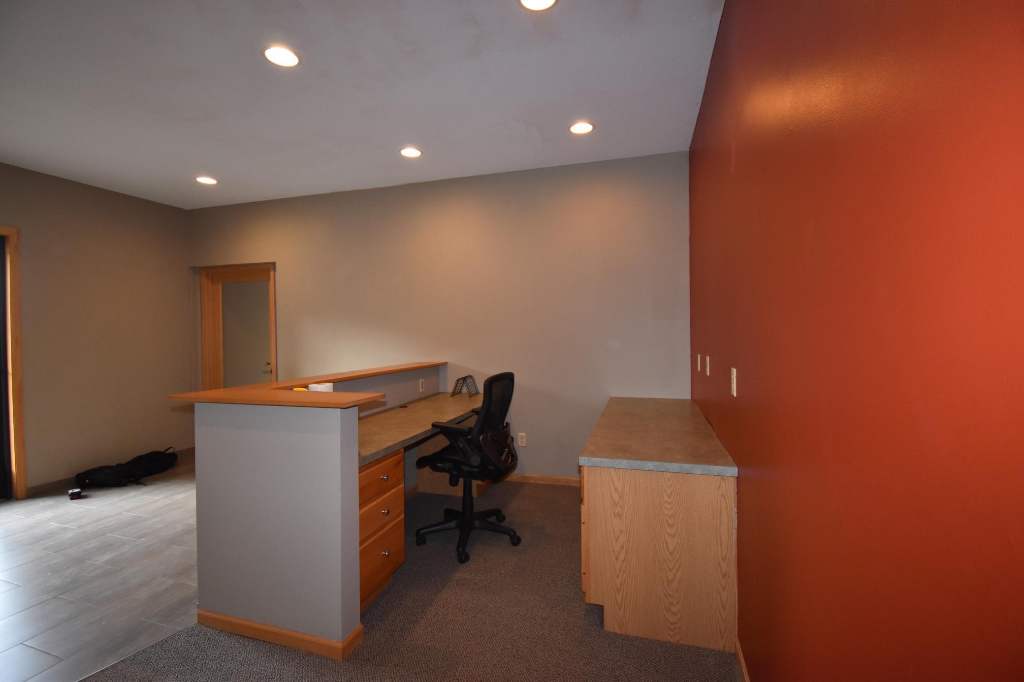 5814 Blackshire Path