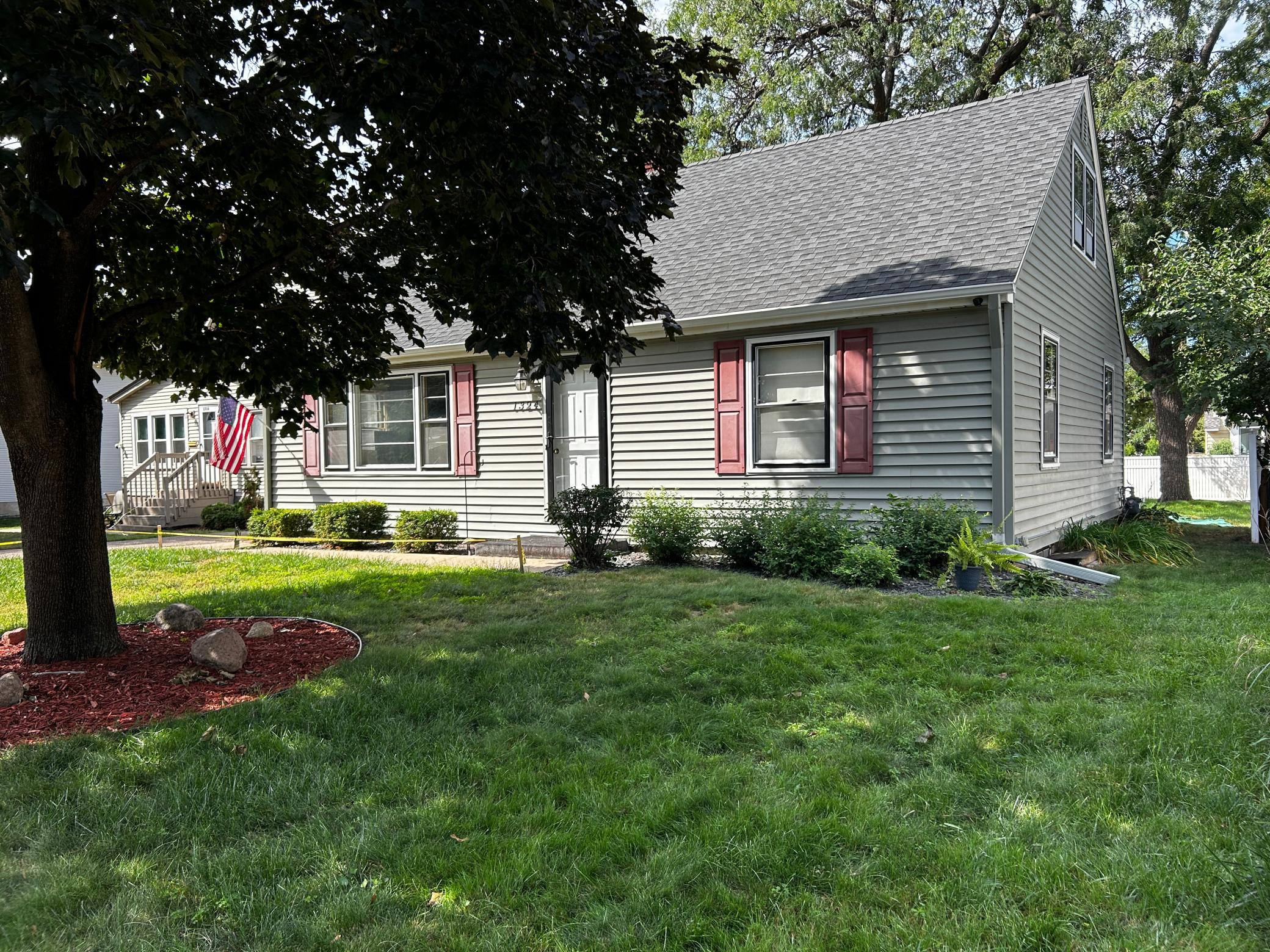 1324 Buchanan Street NE