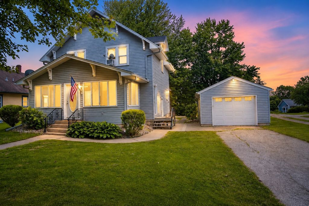 Photo of 340 S Olive Street, Waconia, MN 55387 (MLS # 7109091)