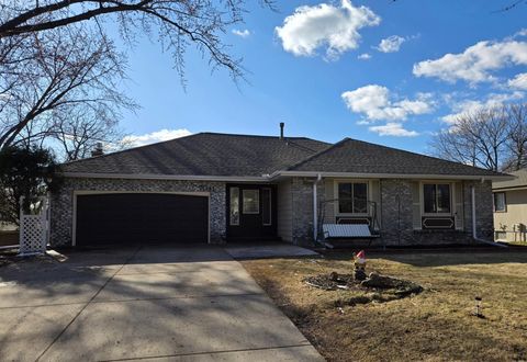 7041 Aberdeen Curve Woodbury MN 55125