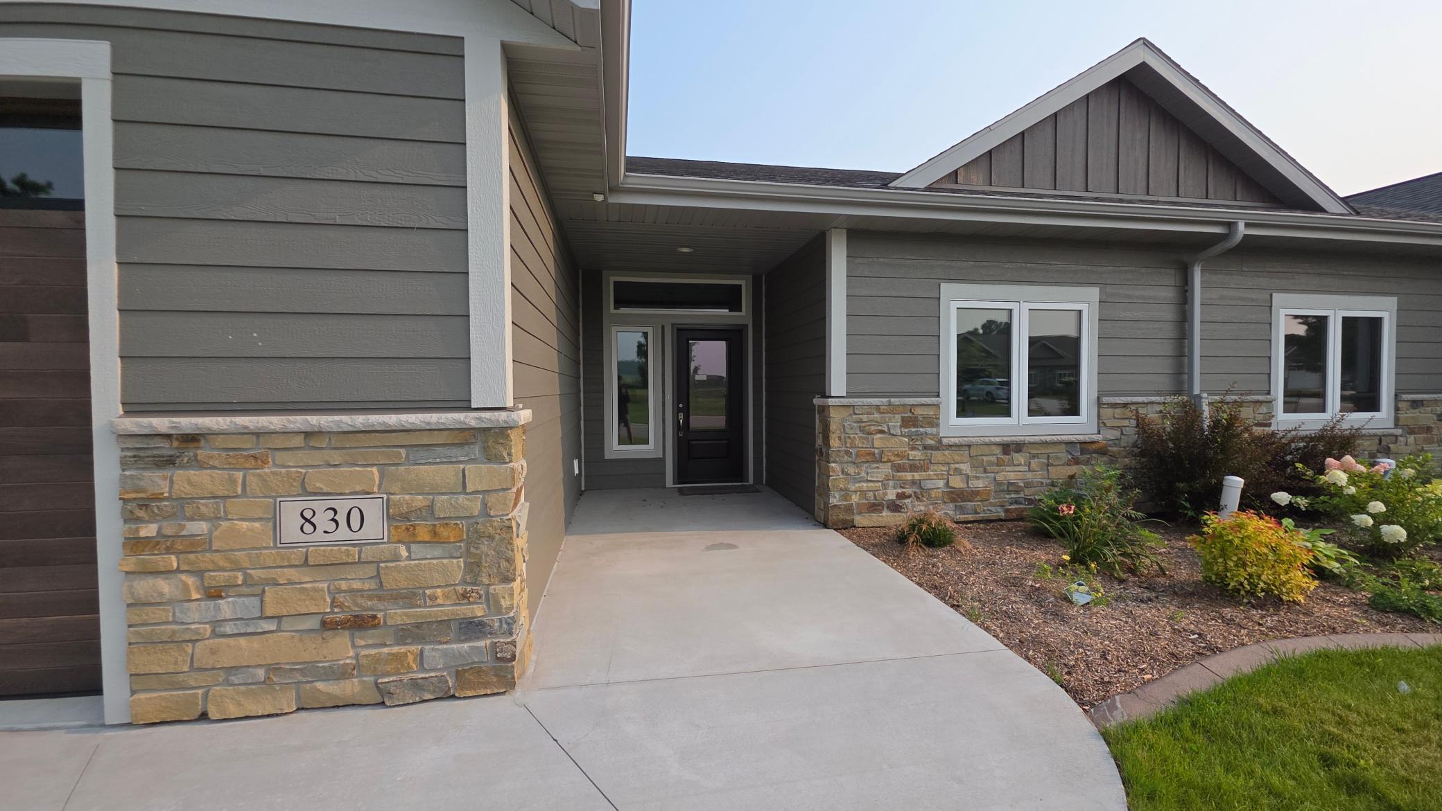 830 Lake Forest Circle