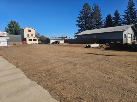 22 1st Street SW Crosby MN 56441