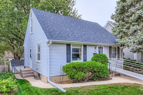 2736 Brunswick Avenue S Saint Louis Park MN 55416