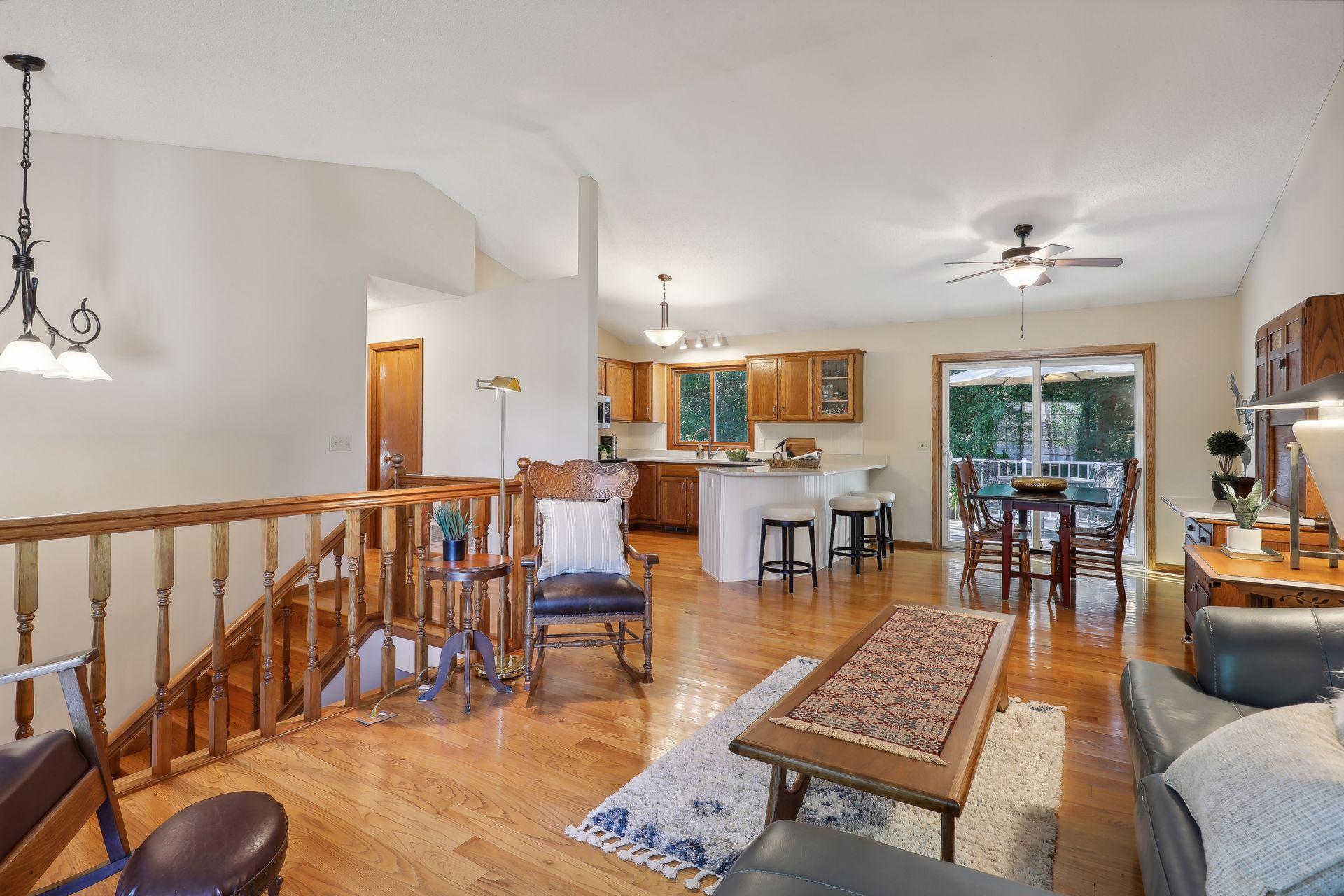 10553 166th Street W