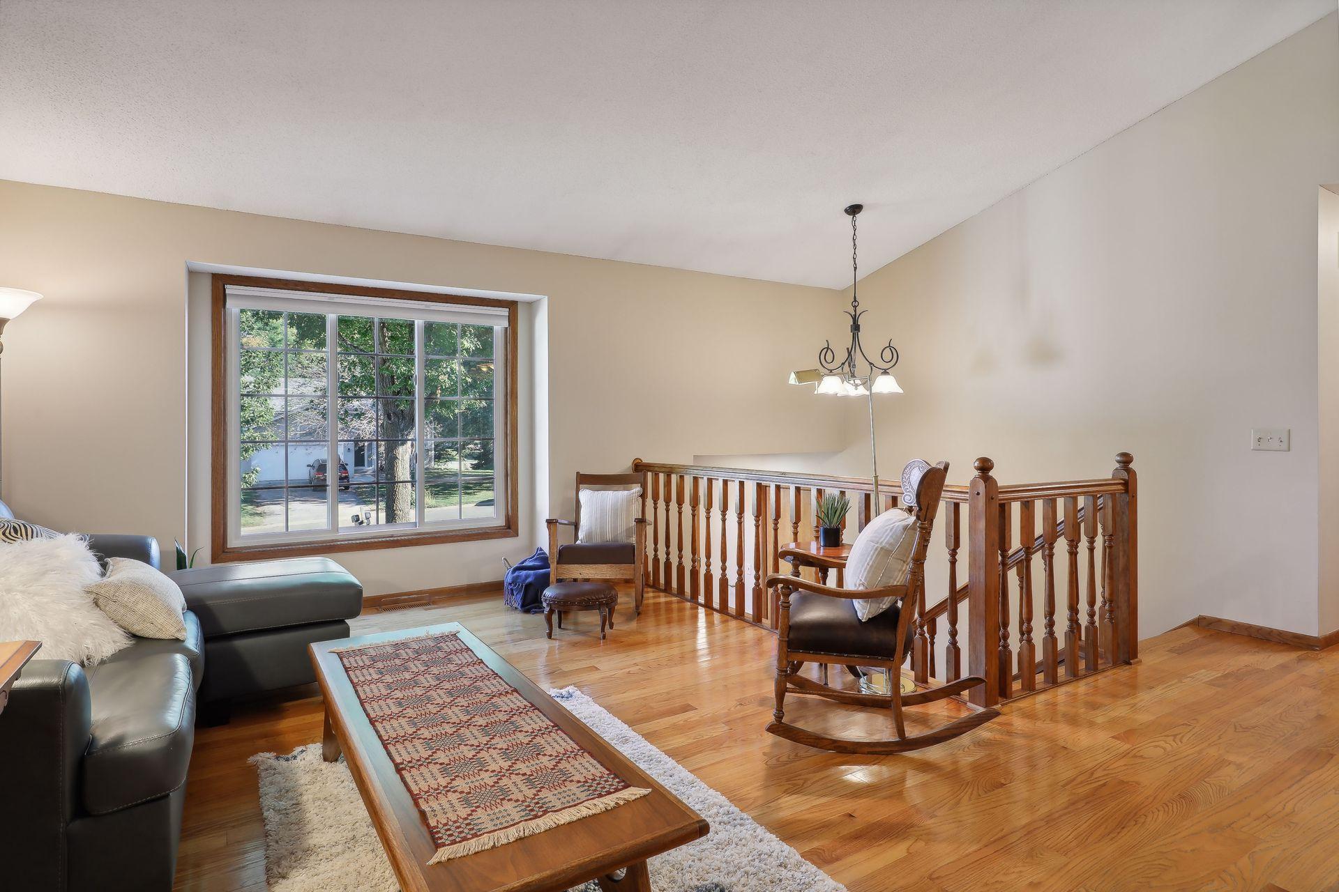 10553 166th Street W