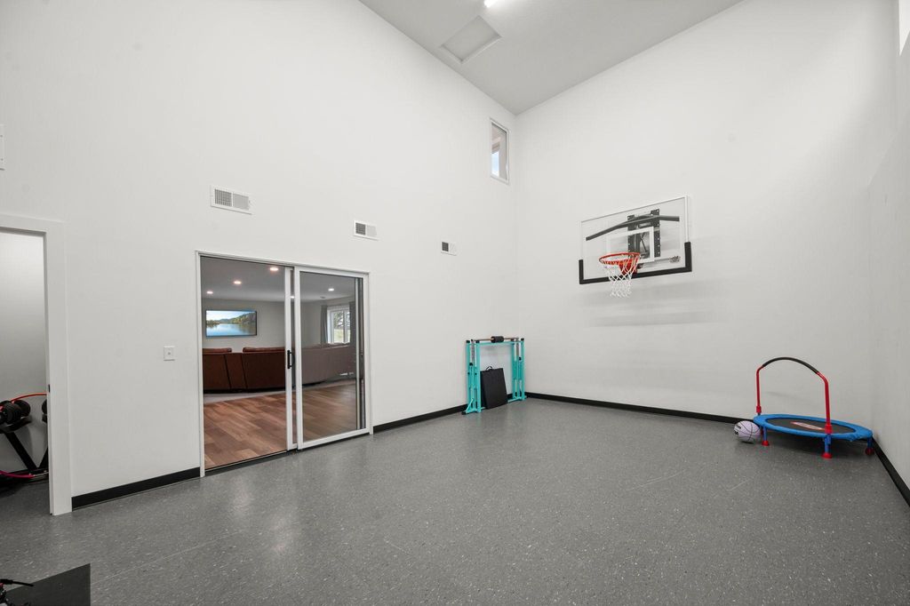 Photo of 4237 Arbor Bay, Woodbury, MN 55129 (MLS # 7051082)