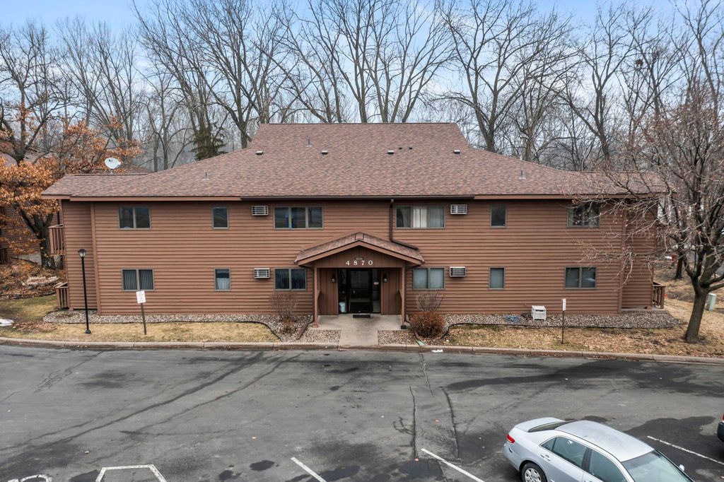 Photo of 4870 Babcock Trail #333, Inver Grove Heights, MN 55077 (MLS # 7031403)