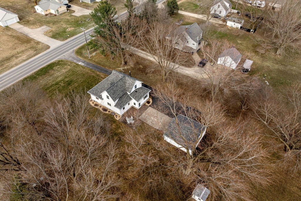 Photo of 1610 29th Avenue SE, Austin, MN 55912 (MLS # 7047541)