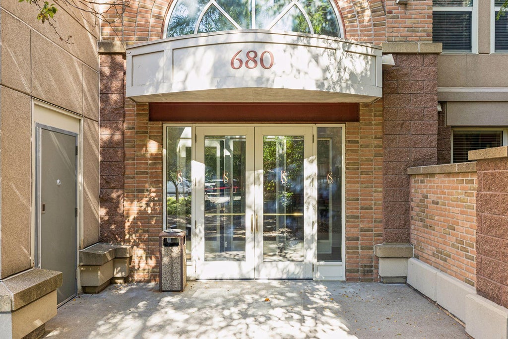 Photo of 680 N 2nd Street #401, Minneapolis, MN 55401 (MLS # 7143490)