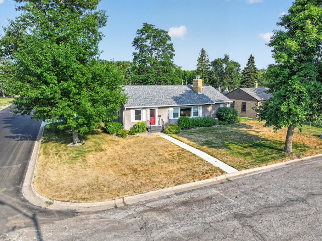Photo of 1401 Bryant Street, Alexandria, MN 56308 (MLS # 7125045)