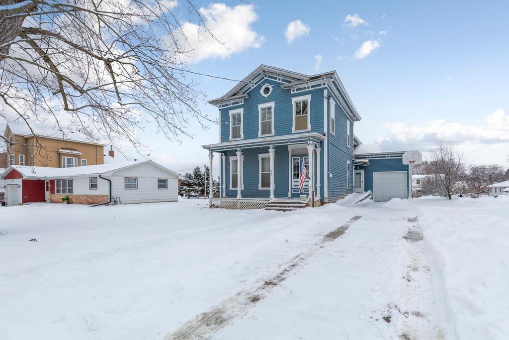 Photo of 205 2nd Street SW, Pine Island, MN 55963 (MLS # 7003630)