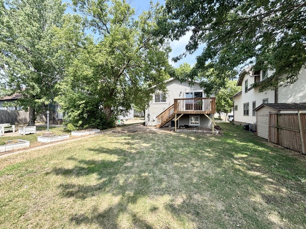 Photo of 137 18th Avenue N, Saint Cloud, MN 56303 (MLS # 7120778)