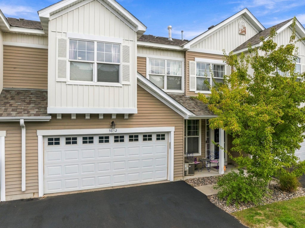 Photo of 5652 Winnetka Avenue N, New Hope, MN 55428 (MLS # 7156315)