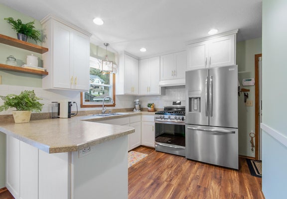 116 MEADOW CIR N, BURNSVILLE, MN 55337 - Image ae30b71d89d5e5bacaa7555abdabb7f0/3006372197