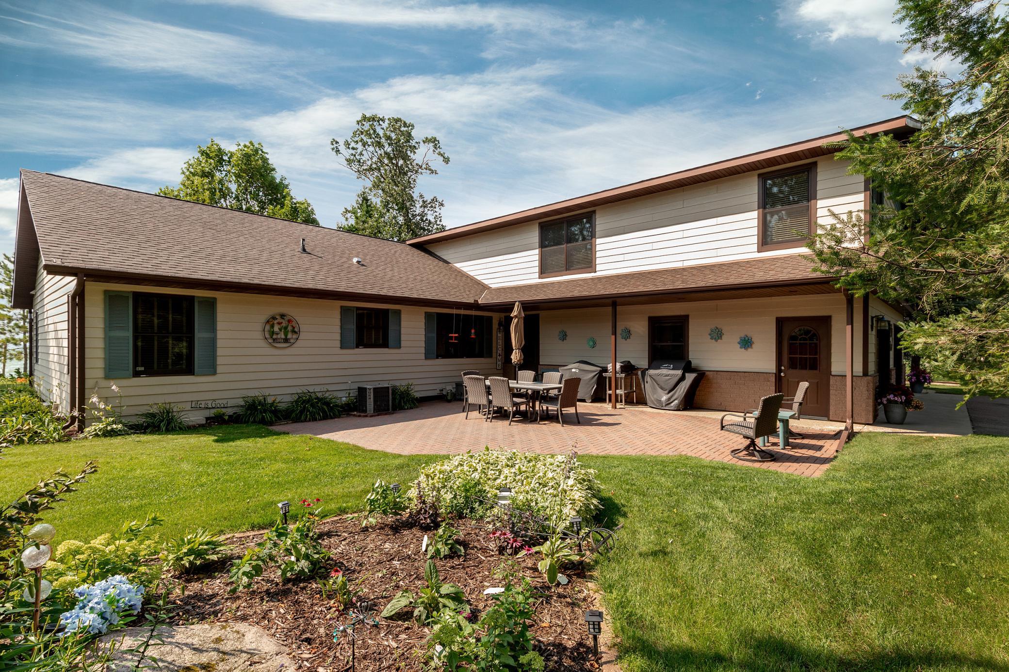 31 Partridge Point Lane NE