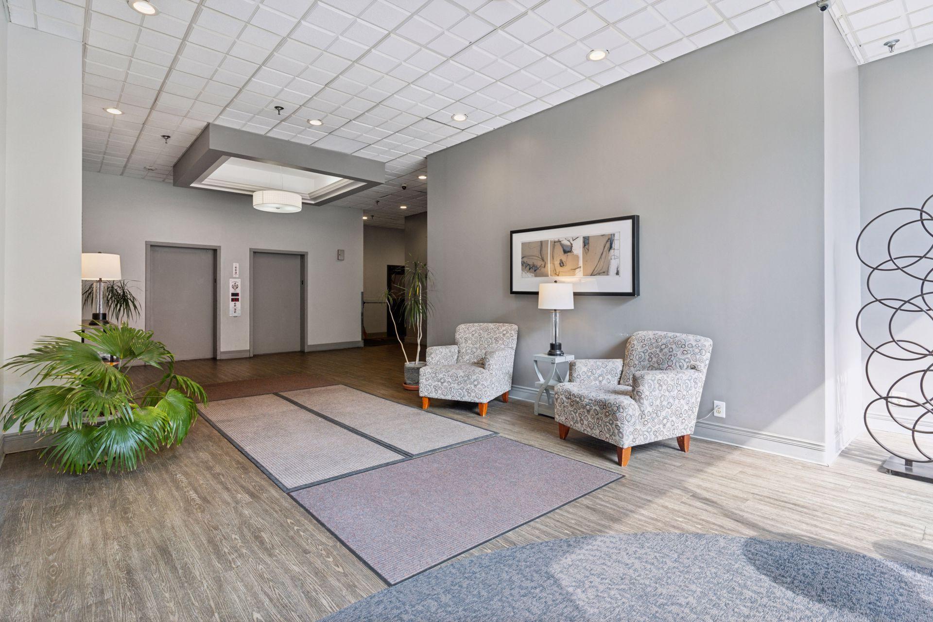 291 7th Street W 1604