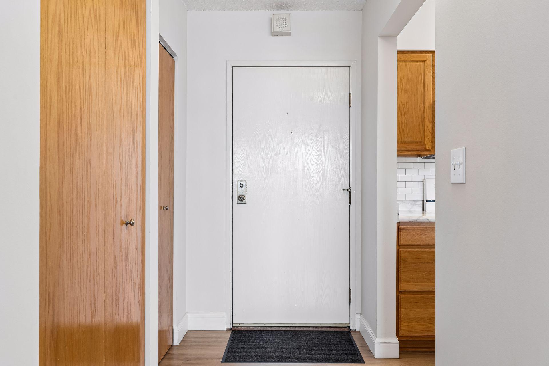 291 7th Street W 1604