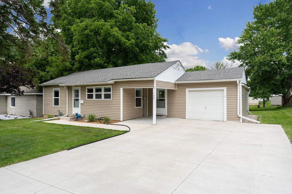 Photo of 130 16th Street NE, Owatonna, MN 55060 (MLS # 7091858)
