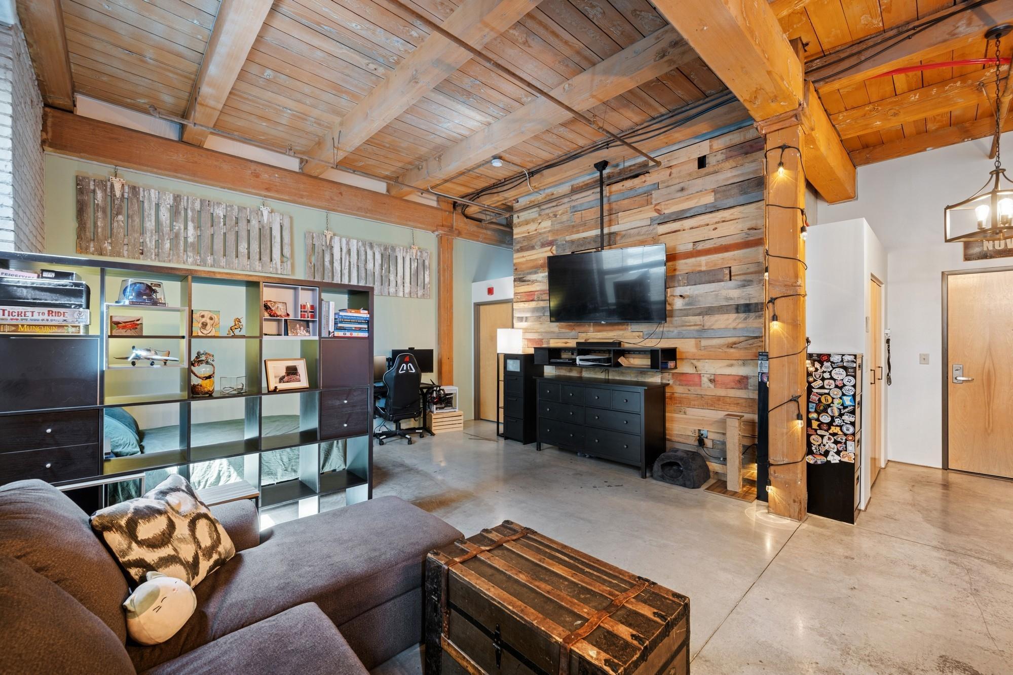 127 5th Street NE 106