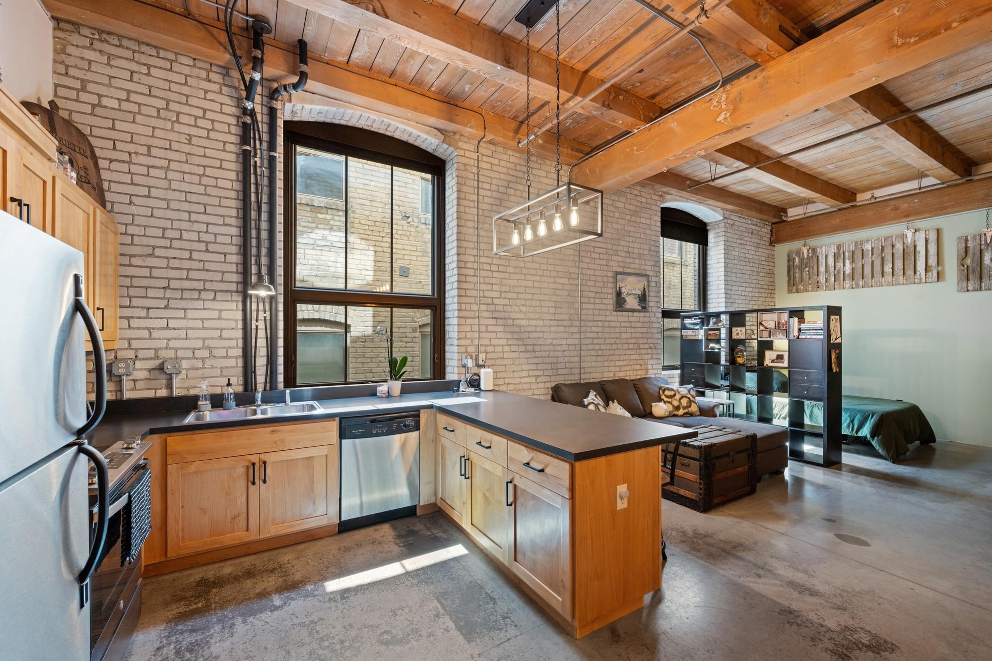 127 5th Street NE 106