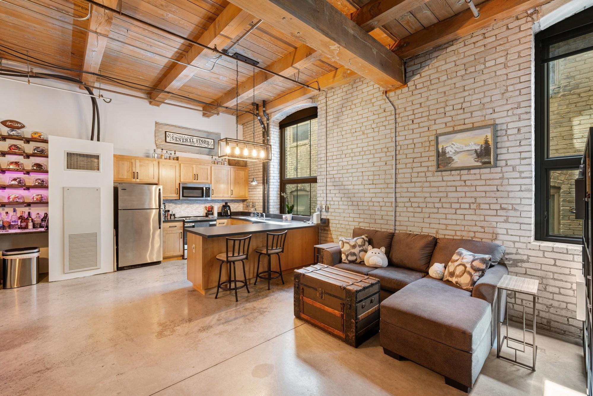 127 5th Street NE 106