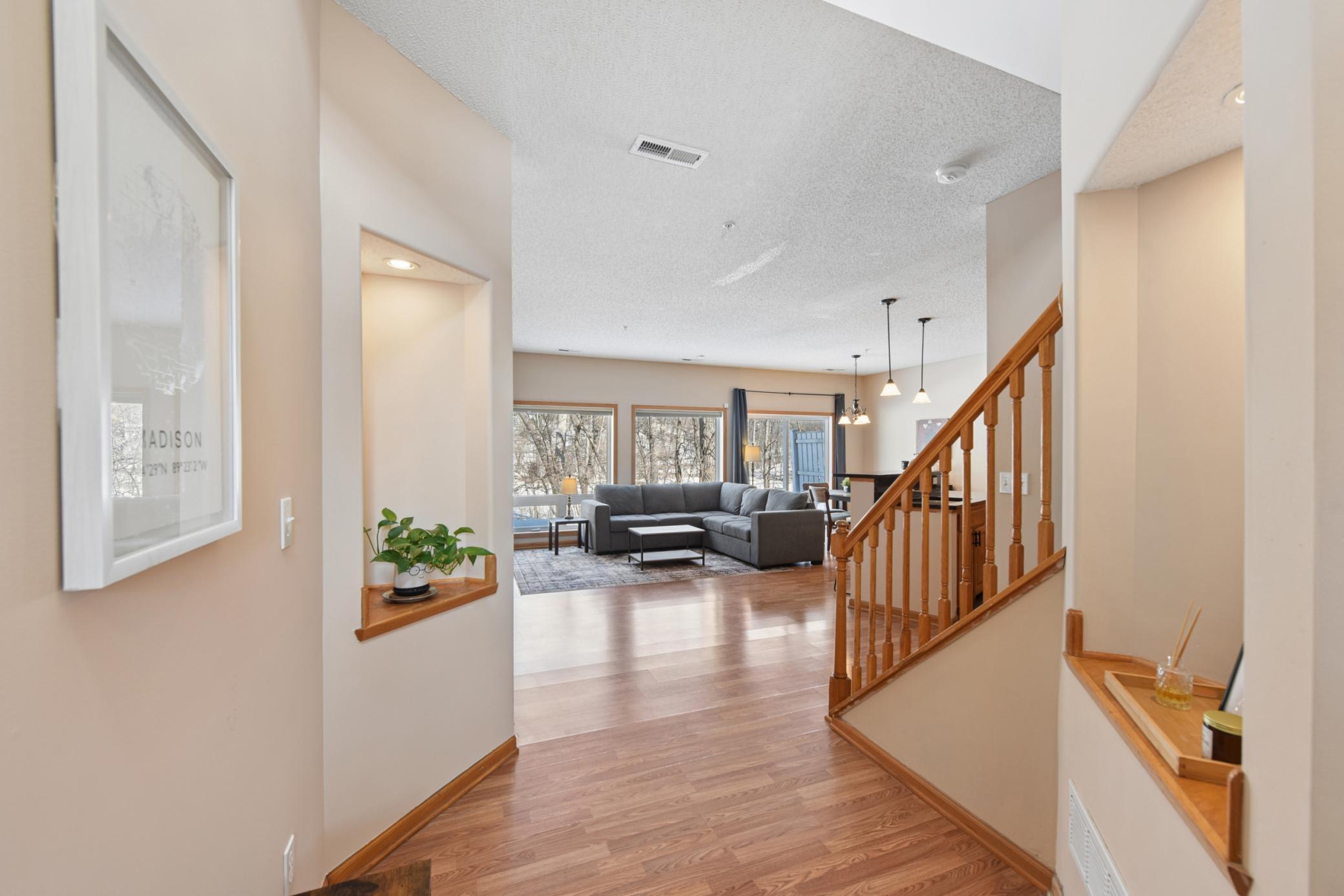 191 Larpenteur Avenue E A