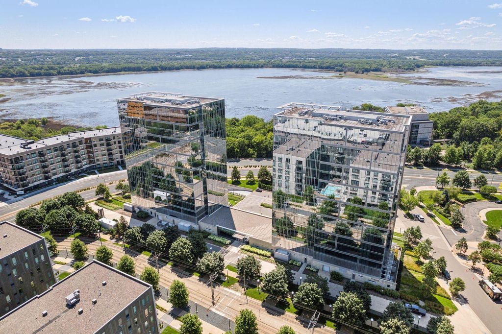 Photo of 8161 33rd Avenue S #609, Bloomington, MN 55425 (MLS # 7007711)