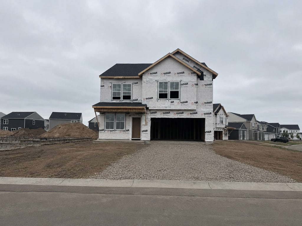 Photo of 15165 Amber Fields Boulevard, Rosemount, MN 55068 (MLS # 7132466)
