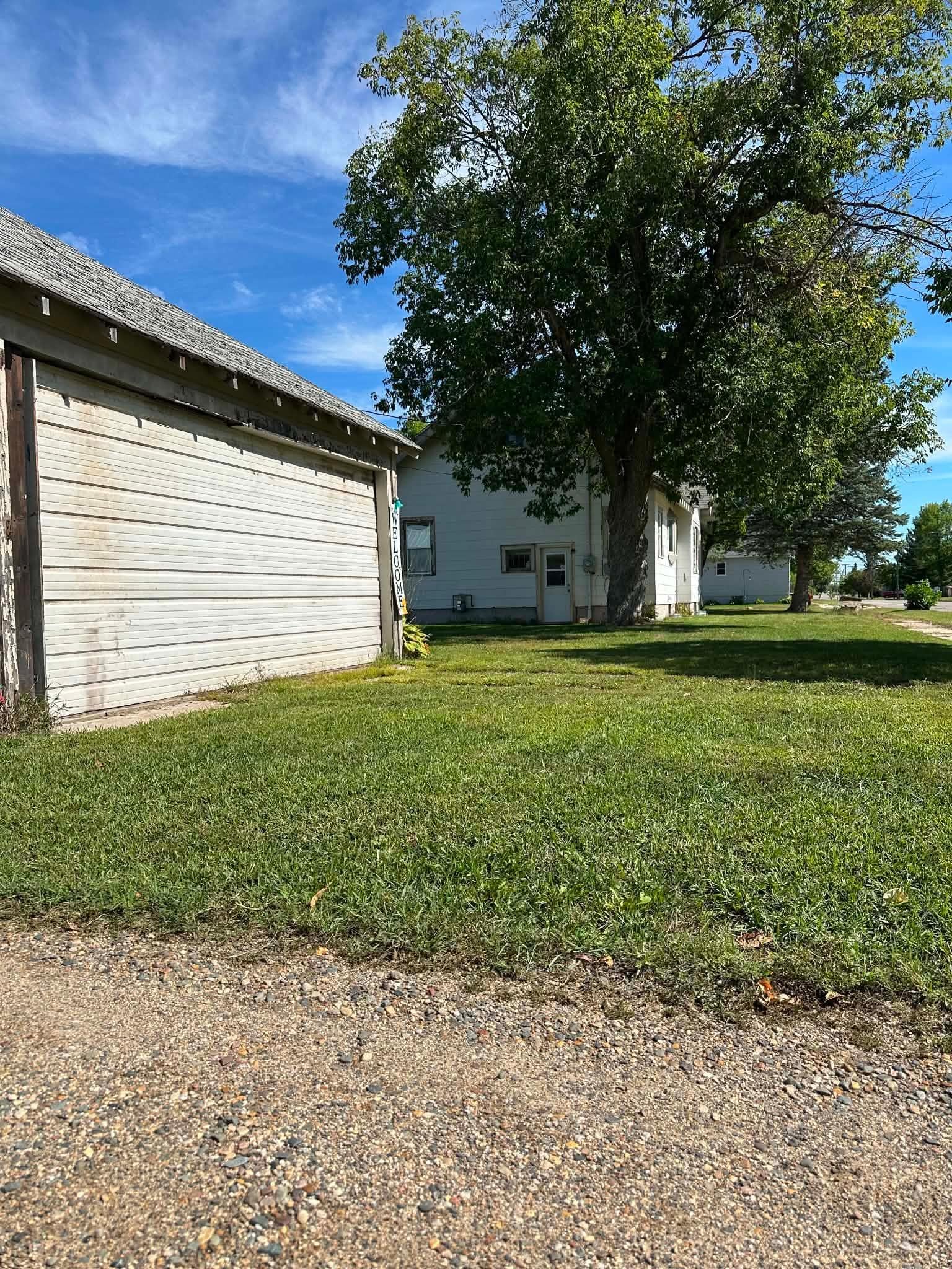 227 3rd Street SW