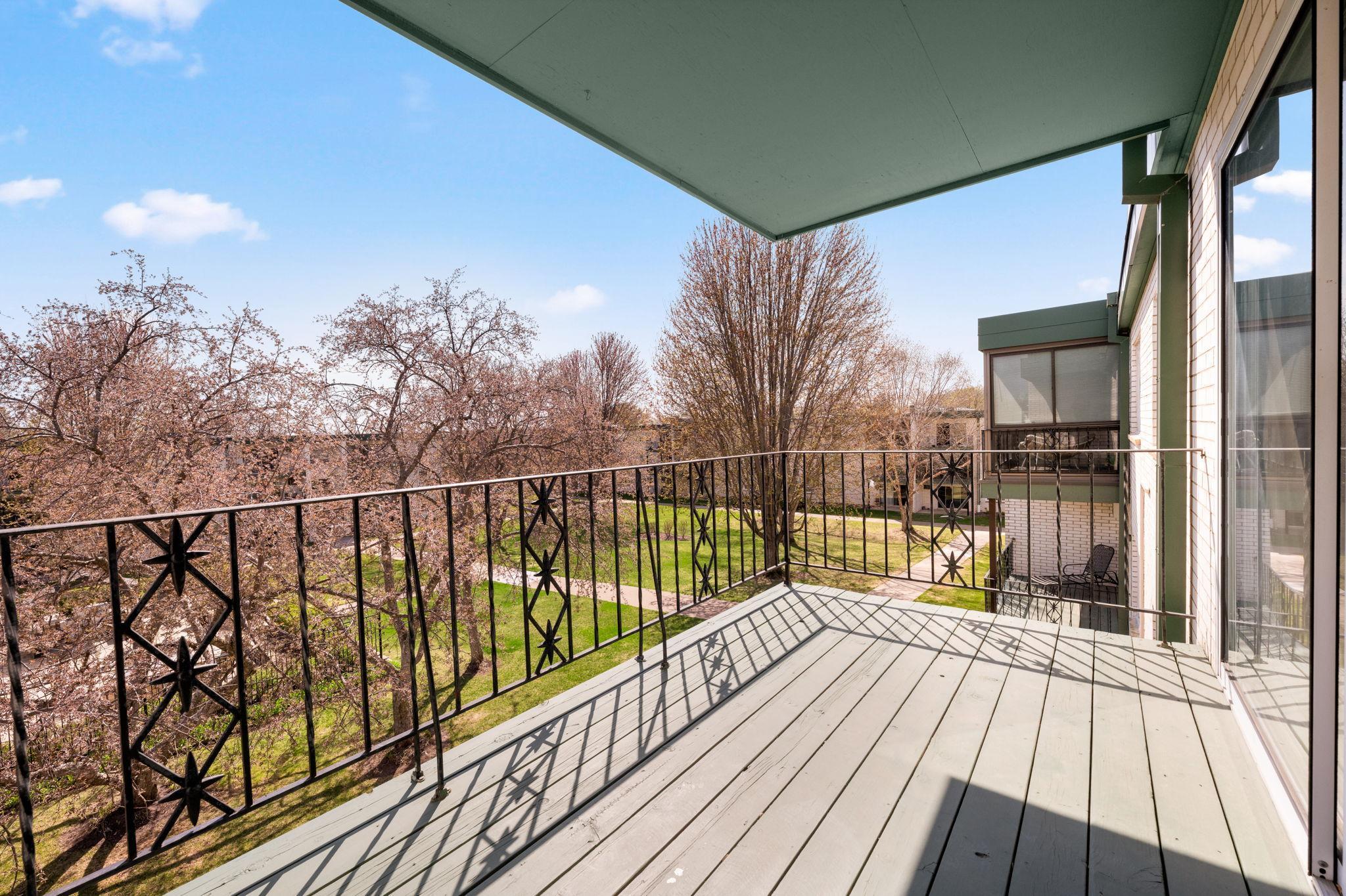 2730 Dale Street N D311