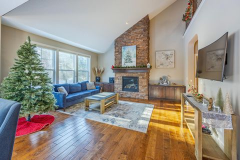 16899 E Lake Drive Lakeville MN 55044