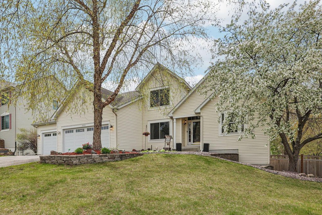 Photo of 4909 Rusten Rd, Eagan, MN 55122 (MLS # 7068037)