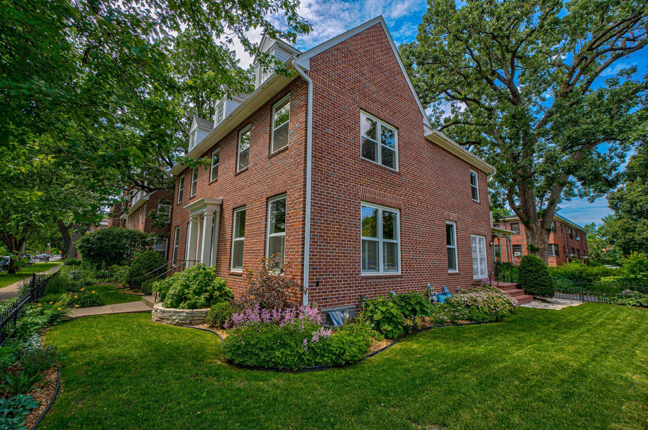 355 Laurel Avenue