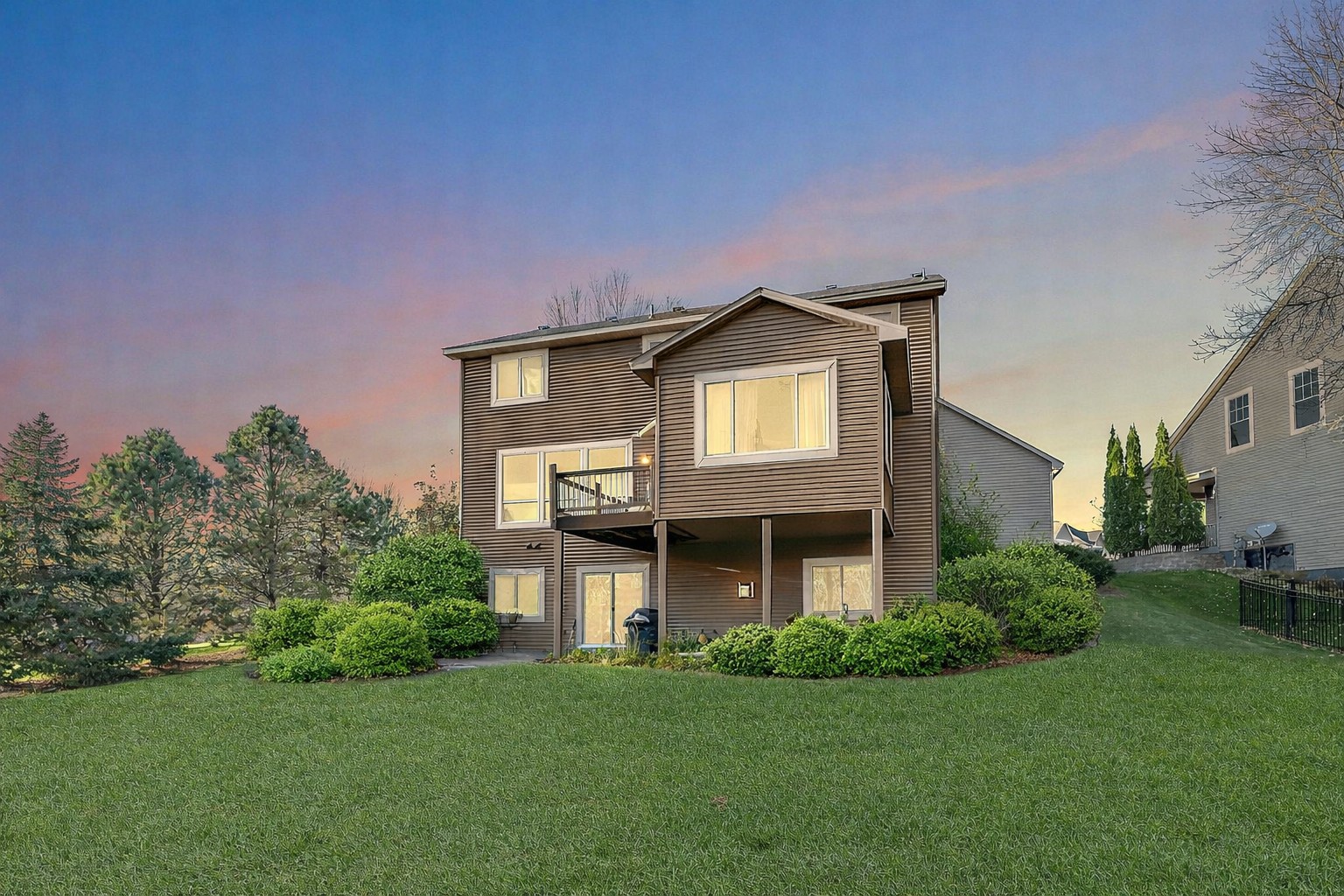 11470 Halstead Trail