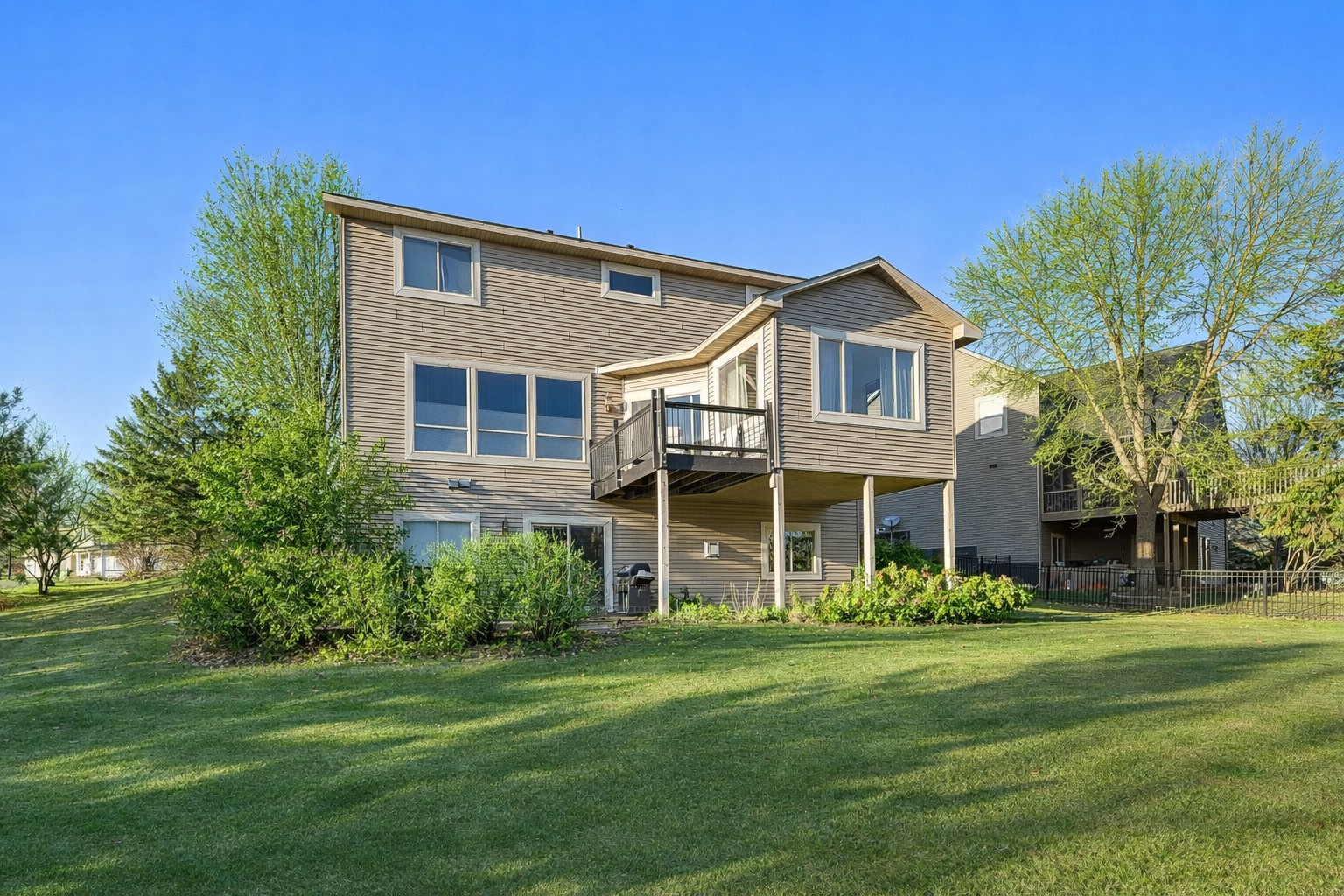 11470 Halstead Trail