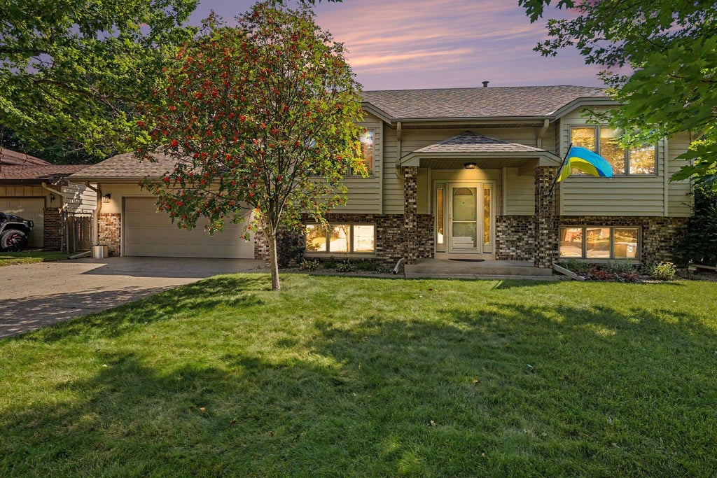 Photo of 5624 Pascal Street, Shoreview, MN 55126 (MLS # 7135063)