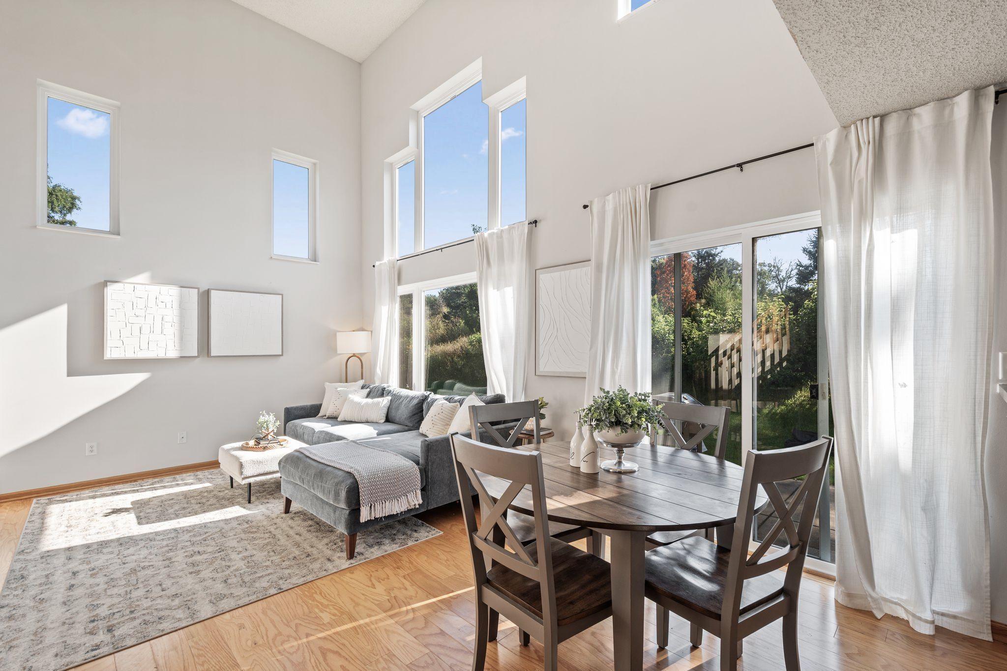 10533 188th Street W