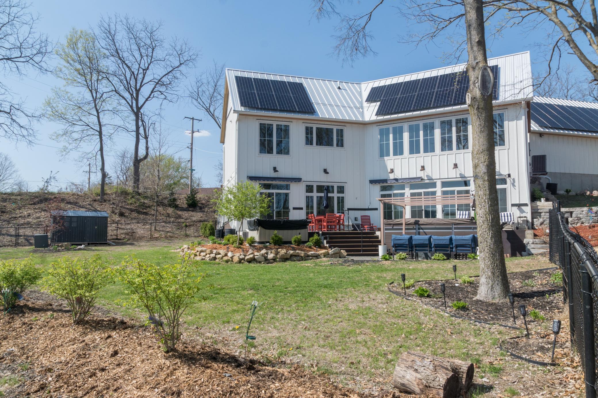201 Boyd Street