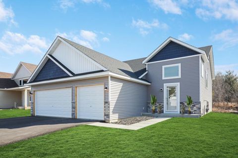 2110 Goldenray Drive NE Faribault MN 55021